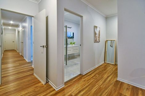 Photo of property in 10 Mcneish Place, Pokeno, 2402