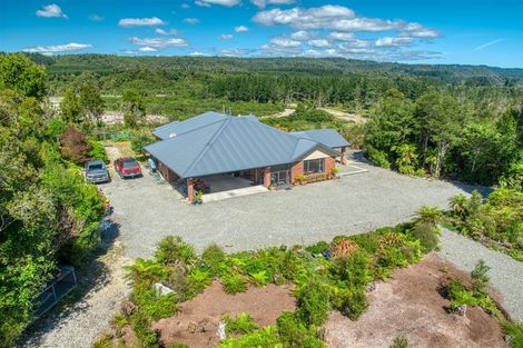 Photo of property in 164-180 Maori Creek Road, Marsden, Greymouth, 7872