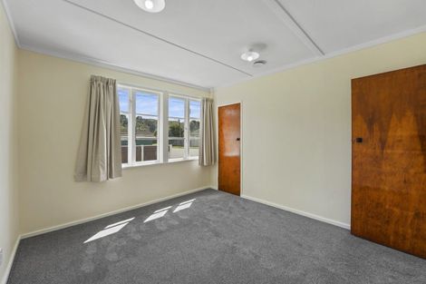 Photo of property in 24 Reynolds Street, Taita, Lower Hutt, 5011