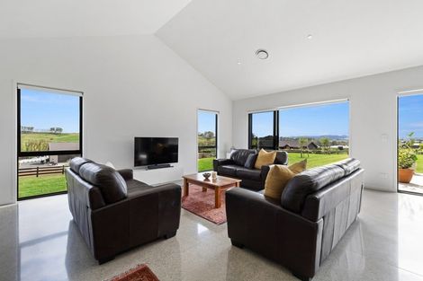 Photo of property in 19 Old Vintners Close, Te Kauwhata, 3782