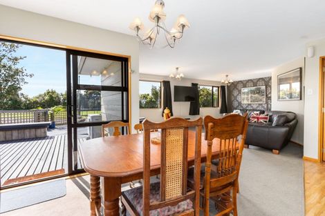 Photo of property in 121 Mount Stewart Halcombe Road, Sanson, Palmerston North, 4479