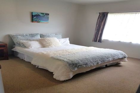 Photo of property in 141 Marsden Bay Drive, One Tree Point, 0118