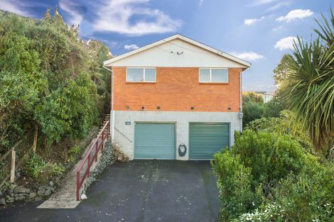 Photo of property in 14 Middleton Road, Kew, Dunedin, 9012