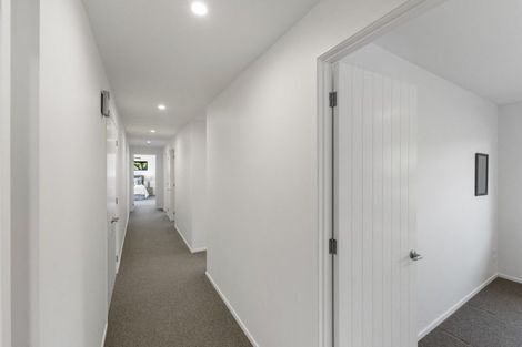Photo of property in 5 Augusta Grove, Waiwhakaiho, New Plymouth, 4312