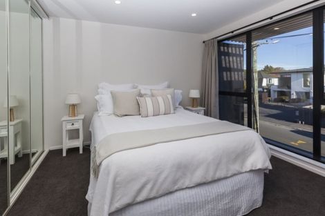 Photo of property in 32a Hewitts Road, Merivale, Christchurch, 8014