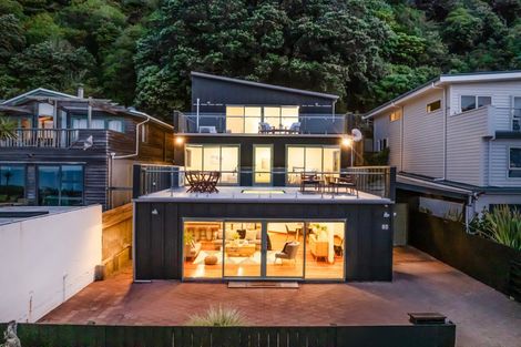 Photo of property in 10 Ocean Parade, Pukerua Bay, 5026