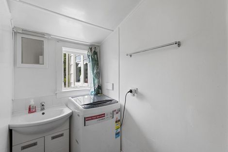 Photo of property in 10 Donald Place, St Albans, Christchurch, 8014