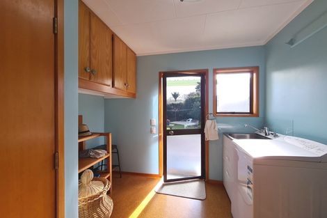 Photo of property in 115 Lillis Lane, Coromandel, 3506