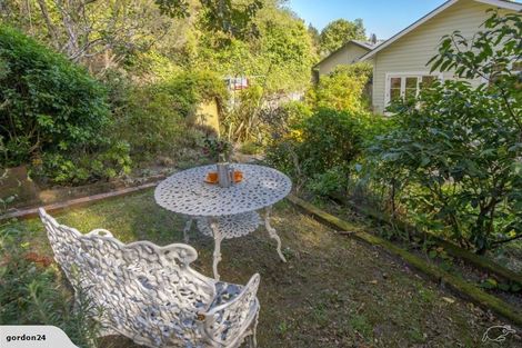 Photo of property in 46 Jackson Street, Island Bay, Wellington, 6023