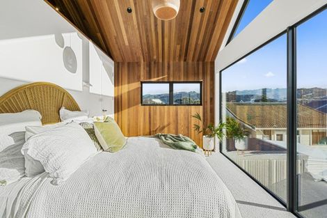 Photo of property in 239 The Esplanade, Petone, Lower Hutt, 5012