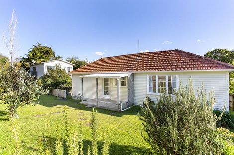 Photo of property in 2/25 Mangakura Road, Helensville, 0800