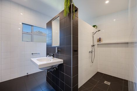 Photo of property in 52 Sylvan Street, Lake Hayes, Queenstown, 9304