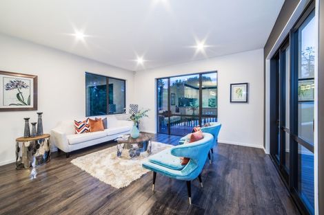 Photo of property in 13 Paitry Place, Swanson, Auckland, 0614