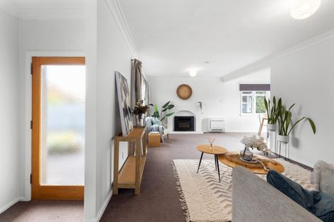 Photo of property in 17 Veronica Avenue, Marewa, Napier, 4110