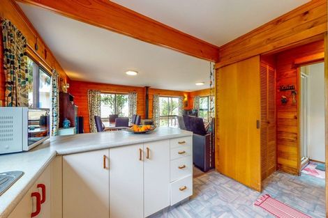 Photo of property in 12 Adams Road, Thornton Bay, Thames, 3575