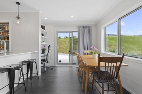 Photo of property in 10 Cellar Close, Te Kauwhata, 3782