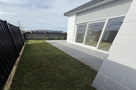 Photo of property in 51 Empire Crescent, Papamoa, 3118