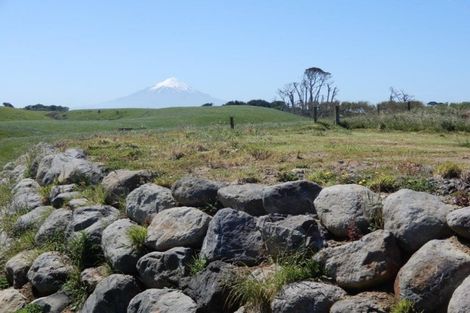 Photo of property in 300 Denby Road, Hawera, 4672