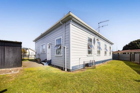 Photo of property in 176 Glover Road, Hawera, 4610