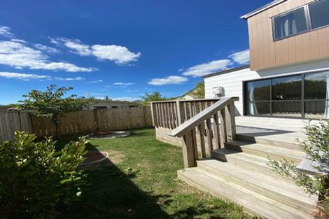 Photo of property in 7/60 Highland Drive, Highland Park, Auckland, 2010