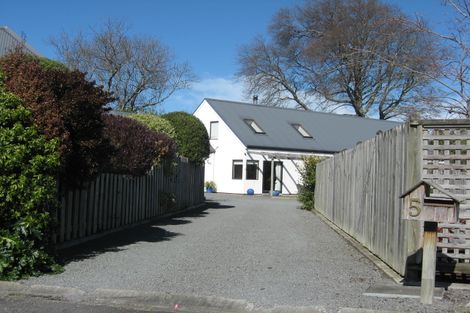 Photo of property in 5 Clara Anne Grove, Greytown, 5712