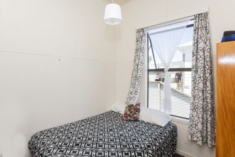 Photo of property in 8 Waverley Street, Elgin, Gisborne, 4010