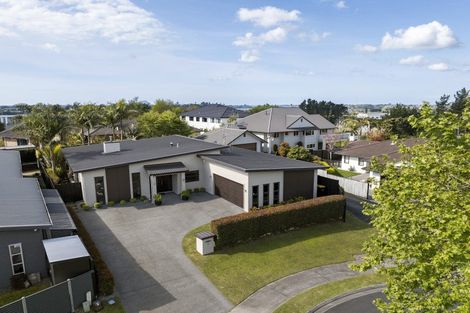 Photo of property in 35 Bellbird Rise, Pyes Pa, Tauranga, 3112