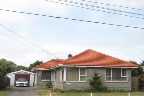 Photo of property in 215 Shortland Street, Aranui, Christchurch, 8061