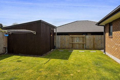 Photo of property in 6 Montague Grove, Stratford, 4332