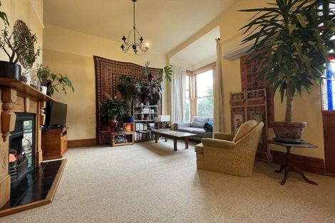 Photo of property in 16 Lawrence Street, Newtown, Wellington, 6021