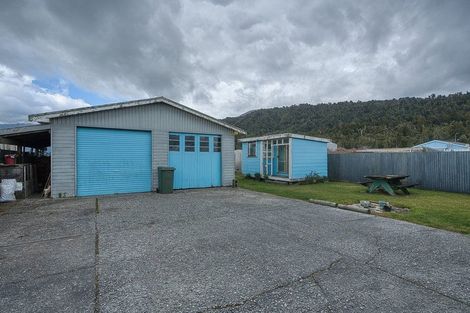 Photo of property in 8 Wanganui Flat Road, Harihari, 7884