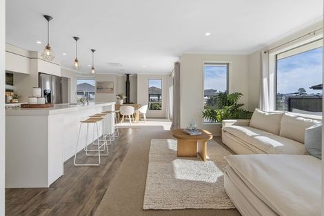 Photo of property in 17 Waitaha Place, Bell Block, New Plymouth, 4312