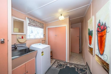 Photo of property in 15 Brooklyn Road, Carterton, 5713