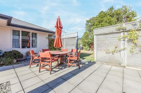 Photo of property in 5 Nautique Place, Waikawa, Picton, 7220