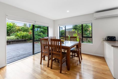 Photo of property in 446f West Coast Road, Glen Eden, Auckland, 0602