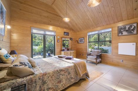 Photo of property in 63 Sunglo Terrace, Otaki, 5512