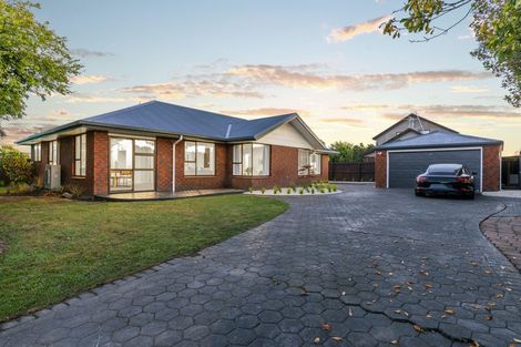 Photo of property in 294 Sawyers Arms Road, Bishopdale, Christchurch, 8053