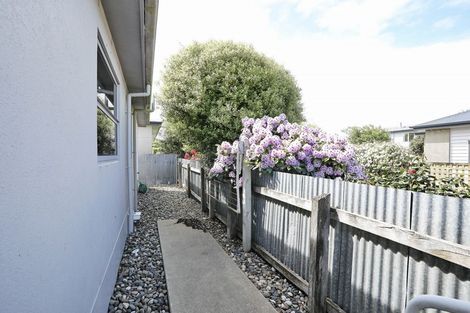 Photo of property in 67 Newcastle Street, Windsor, Invercargill, 9810