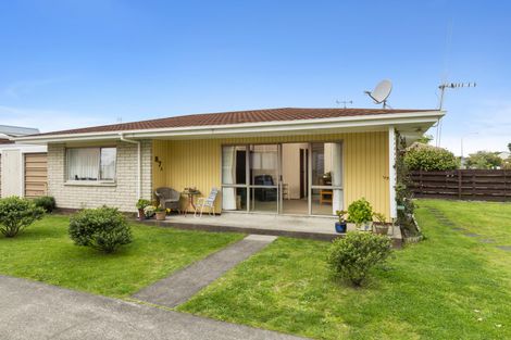 Photo of property in 87a Dickson Road, Papamoa Beach, Papamoa, 3118