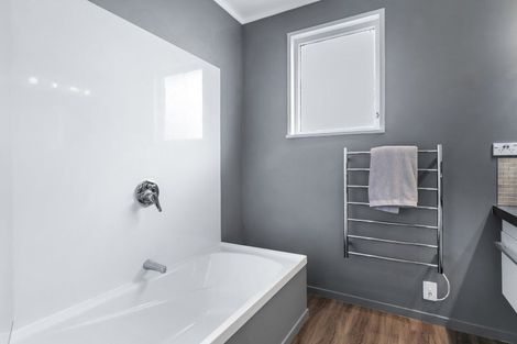 Photo of property in 7 Ryder Crescent, Levin, 5510