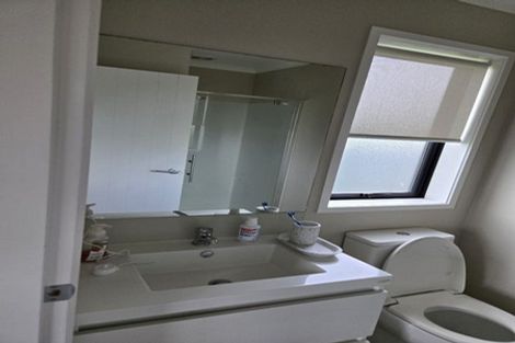 Photo of property in 1/144 Forest Lake Road, Forest Lake, Hamilton, 3200