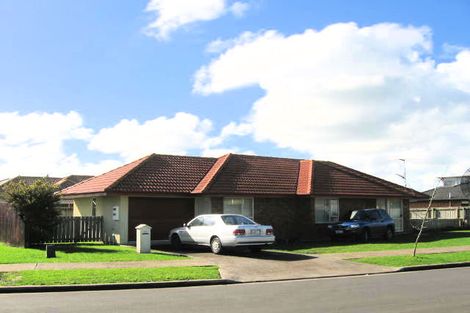 Photo of property in 211 Te Irirangi Drive, Flat Bush, Auckland, 2019