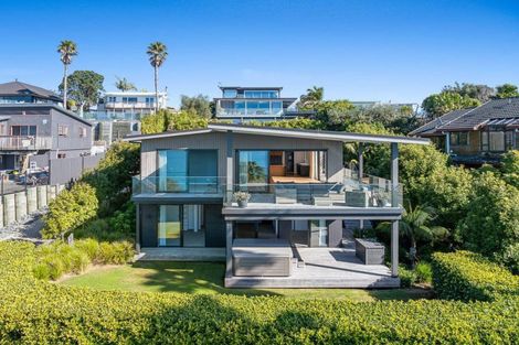 Photo of property in 102 Vipond Road, Stanmore Bay, Whangaparaoa, 0932