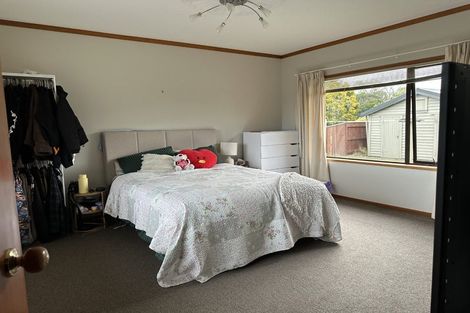 Photo of property in 37 East Street, Terrace End, Palmerston North, 4410