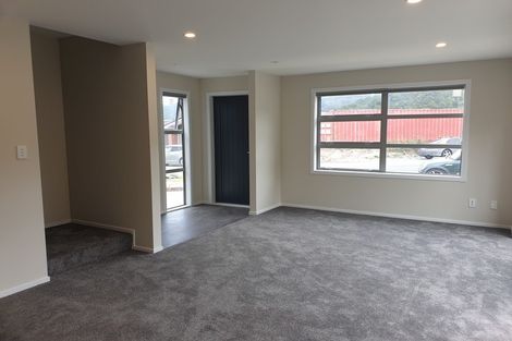 Photo of property in 100 Meremere Street, Wainuiomata, Lower Hutt, 5014
