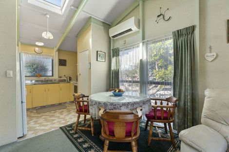 Photo of property in 2 Rawhiti Street, Taupo, 3330
