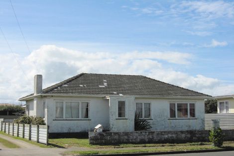 Photo of property in 36a Cornfoot Street, Castlecliff, Whanganui, 4501