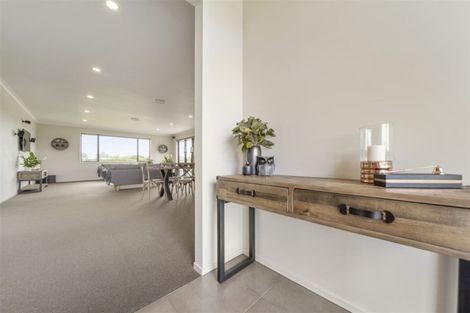 Photo of property in 96 Whenuku Road, Normanby, Hawera, 4675