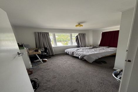 Photo of property in 107 Parkvale Road, Karori, Wellington, 6012