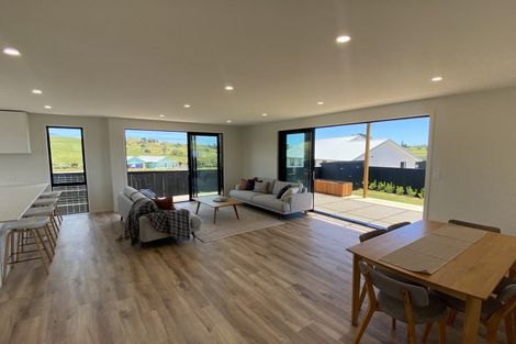 Photo of property in 79 Omahina Street, Raglan, 3225